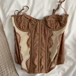 🤎 Out from Under Urban Outfitters Corset 🤎